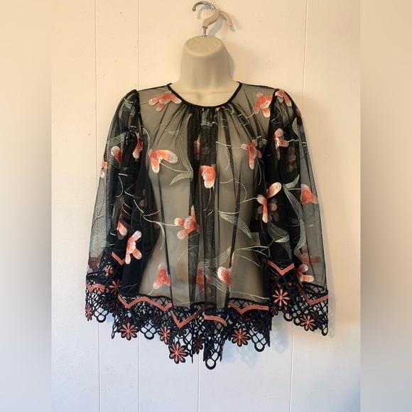 NWT Alice MCCALL ImA Believer Blouse Sheer With embroidery, BELL SLEEVES SIZE 4 - Picture 10 of 15